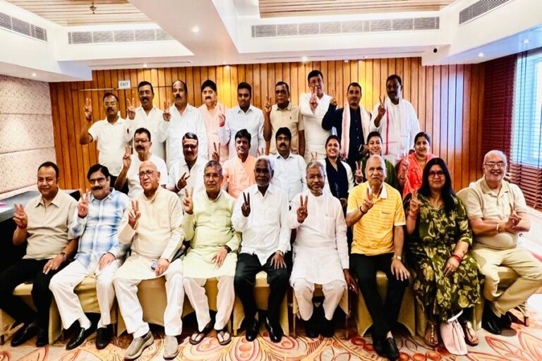 रेडिशन ब्लू में NDA एकजुट है, कांग्रेस बताए कि होटल BNR में किसके विधायक हैं- आदित्य साहू